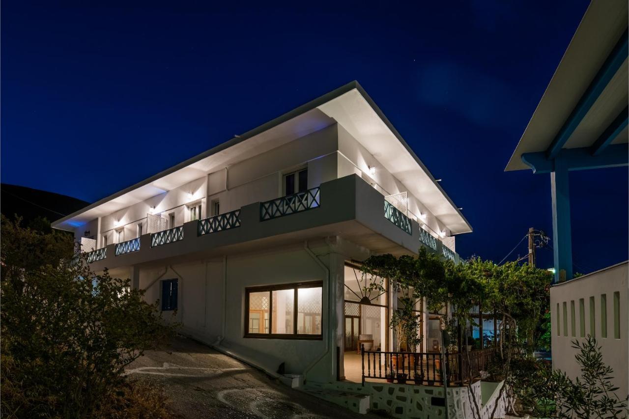 Niriides Luxury Studios Astypálaia Buitenkant foto