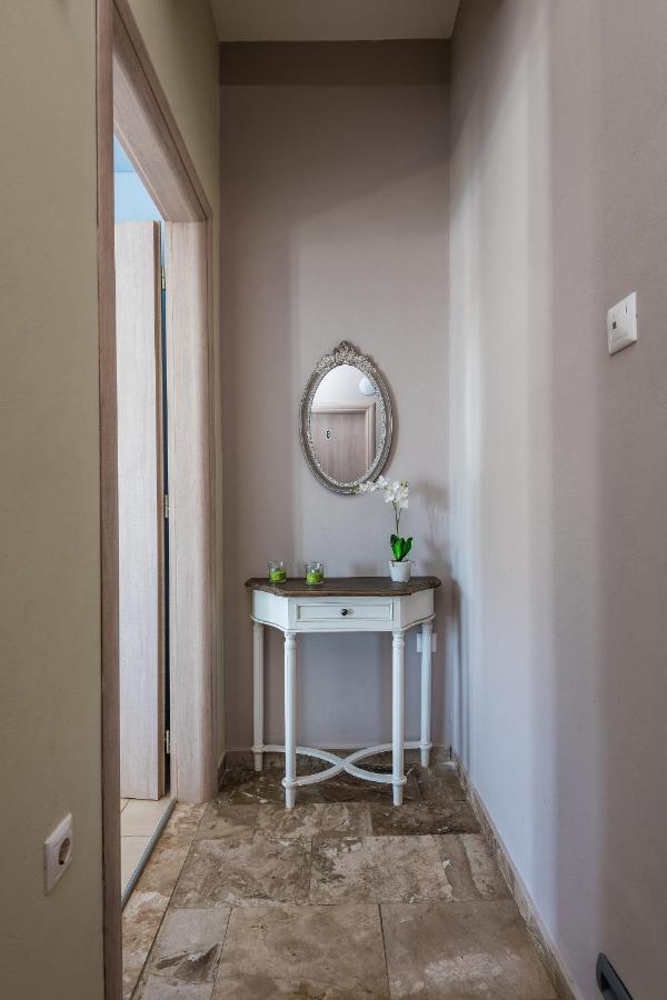 Niriides Luxury Studios Astypálaia Buitenkant foto