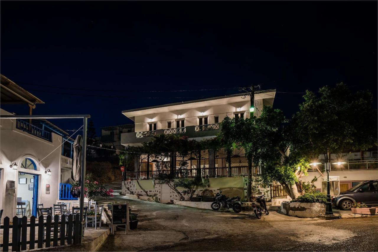 Niriides Luxury Studios Astypálaia Buitenkant foto