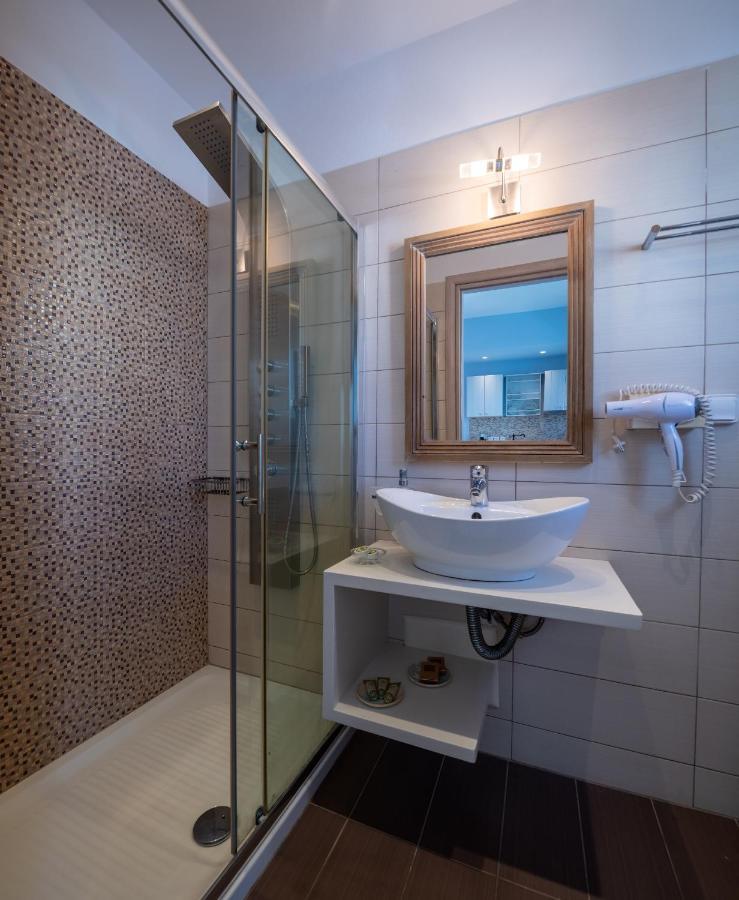 Niriides Luxury Studios Astypálaia Buitenkant foto