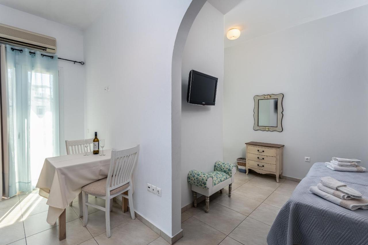 Niriides Luxury Studios Astypálaia Buitenkant foto